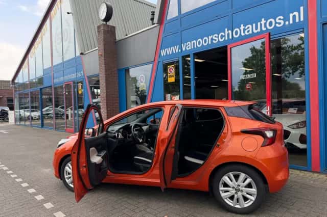 Nissan Micra (2020) thumbnail 5