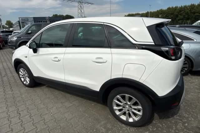 Opel Crossland (2021) thumbnail 2