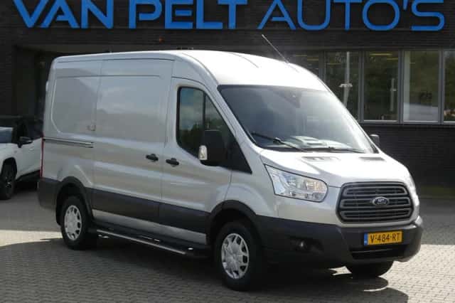 Ford Transit (2018) thumbnail 1