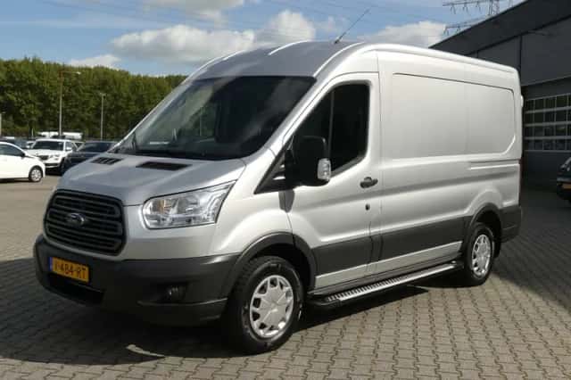 Ford Transit (2018) thumbnail 2