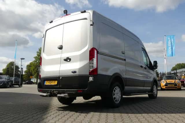 Ford Transit (2018) thumbnail 6