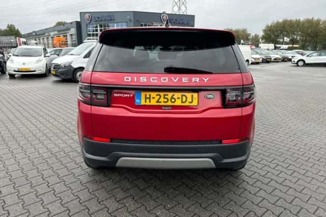 Land Rover Discovery Sport (2020) thumbnail 4