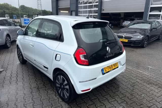 Renault Twingo (2021) thumbnail 2
