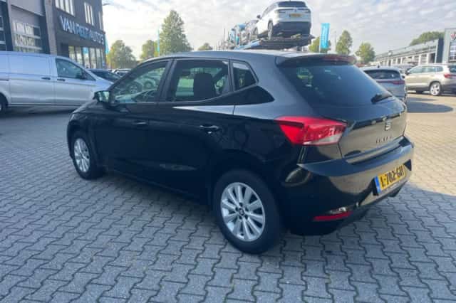 SEAT Ibiza (2021) thumbnail 2