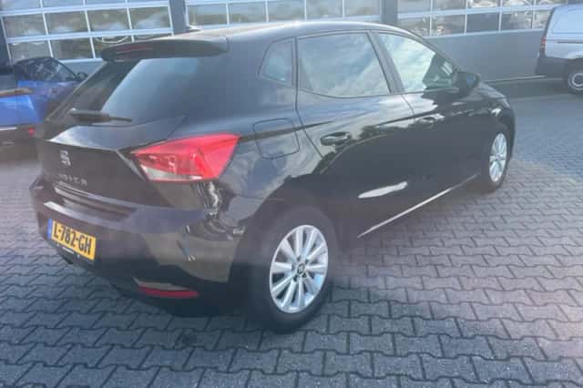 SEAT Ibiza (2021) thumbnail 3
