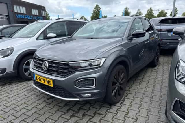 Volkswagen T-Roc (2020) thumbnail 1
