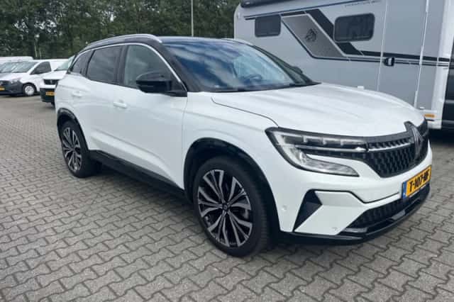Renault Austral (2023) thumbnail 4