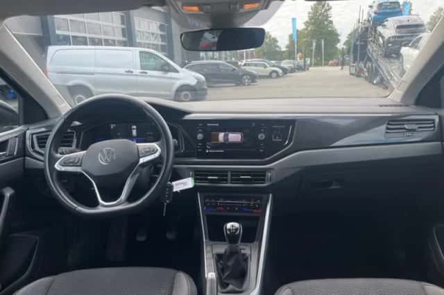 Volkswagen Polo (2022) thumbnail 5