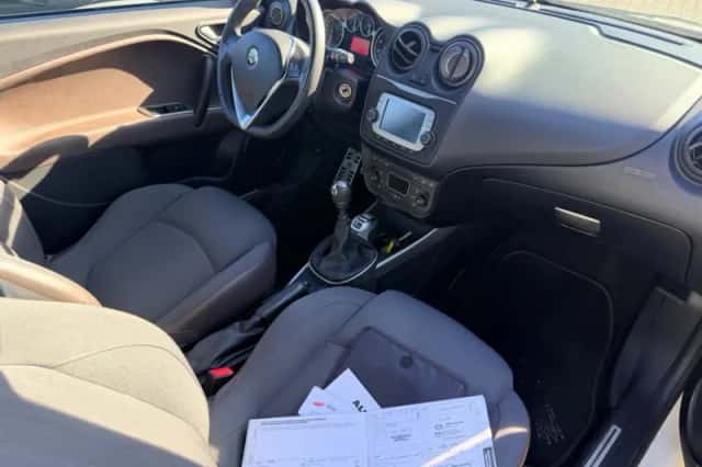 Alfa Romeo MiTo (2015) thumbnail 3