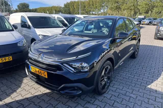 Citroën C4 X (2023) thumbnail 1