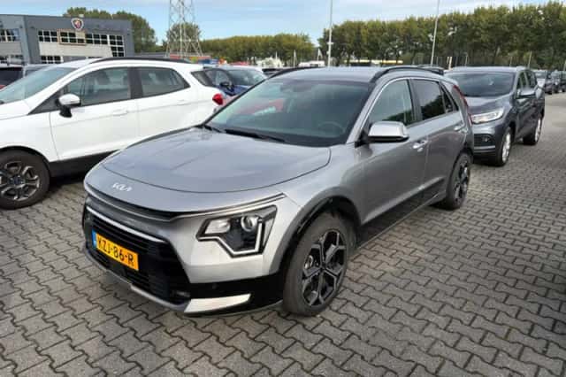Kia Niro (2023) thumbnail 1