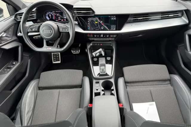 Audi A3 (2022) thumbnail 5