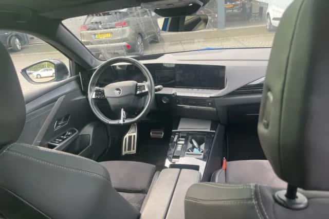 Opel Astra (2022) thumbnail 4