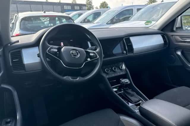 Škoda Kodiaq (2023) thumbnail 3