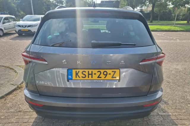 Škoda Karoq (2023) thumbnail 6