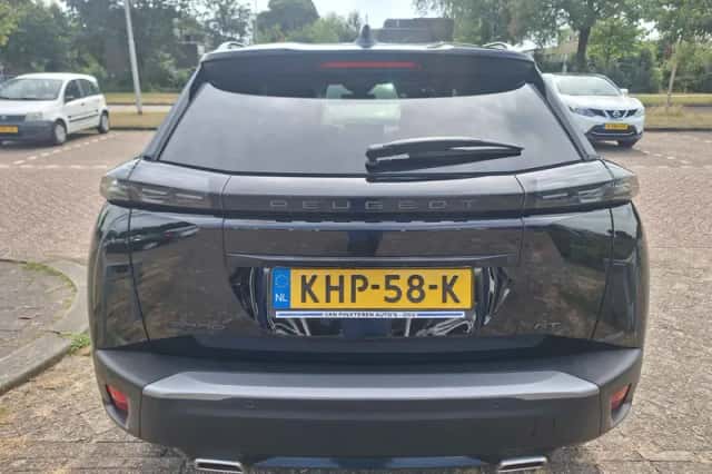 Peugeot 2008 (2024) thumbnail 6