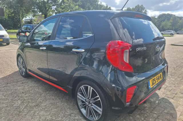 Kia Picanto (2017) thumbnail 4