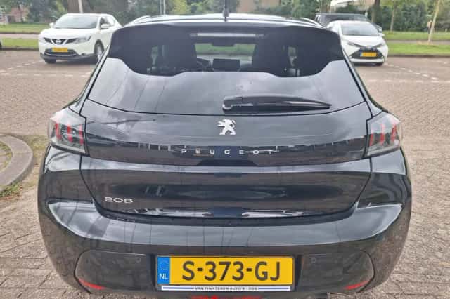 Peugeot 208 (2021) thumbnail 6