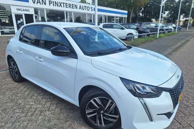 Peugeot 208 (2023) thumbnail 1
