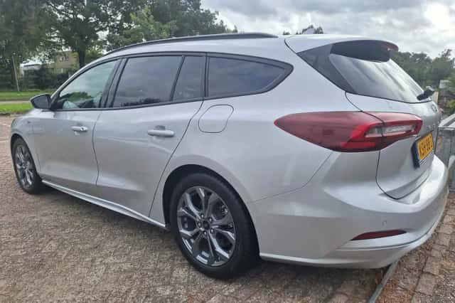 Ford Focus (2024) thumbnail 4