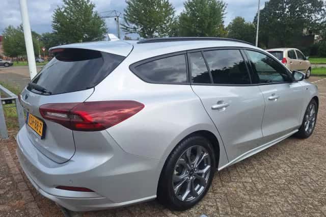 Ford Focus (2024) thumbnail 5