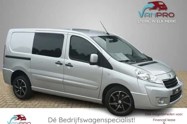 Peugeot Expert (2015) thumbnail 1