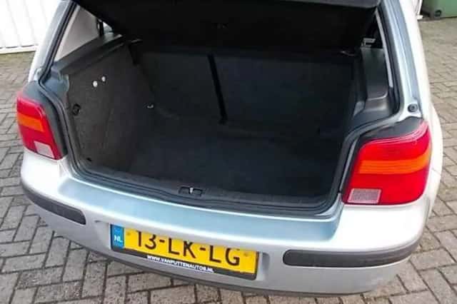 Volkswagen Golf (2003) thumbnail 6