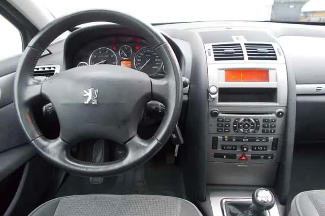 Peugeot 407 (2006) thumbnail 5
