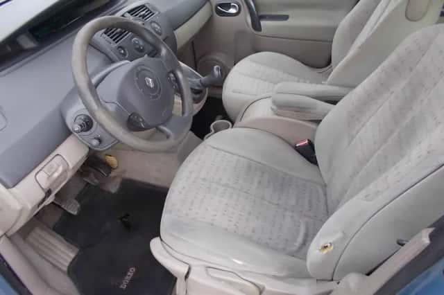 Renault Scénic (2006) thumbnail 3