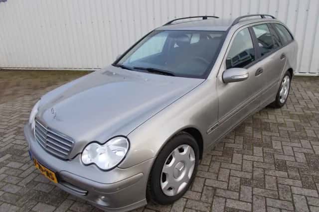 Mercedes-Benz C-Klasse (2005) thumbnail 1