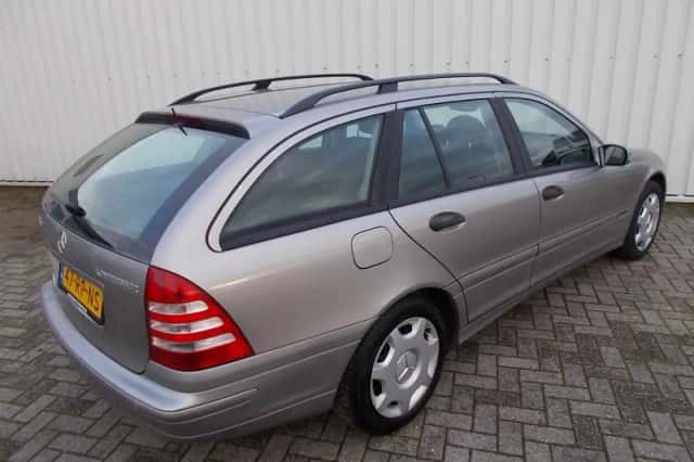 Mercedes-Benz C-Klasse (2005) thumbnail 2