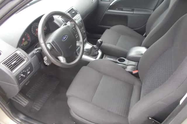 Ford Mondeo (2005) thumbnail 3