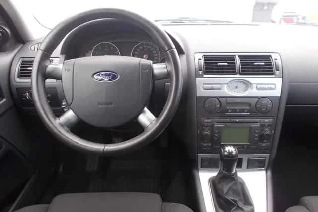 Ford Mondeo (2005) thumbnail 5