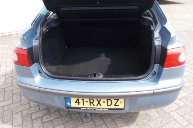 Renault Laguna (2005) thumbnail 6