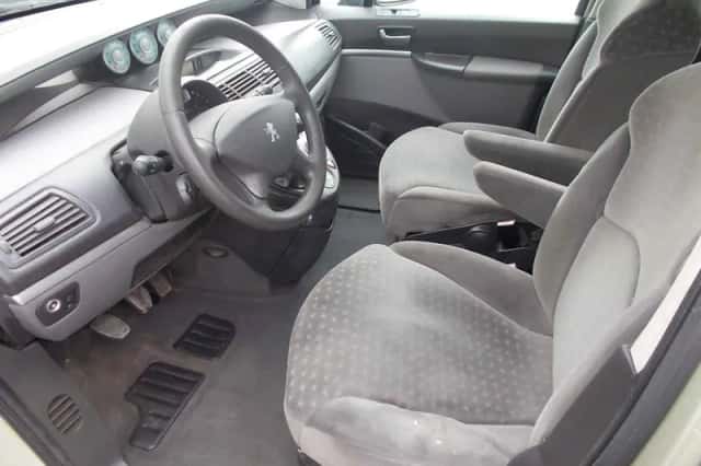 Peugeot 807 (2005) thumbnail 3