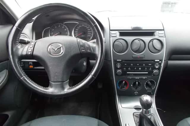Mazda 6 (2006) thumbnail 5