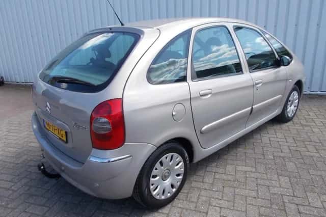 Citroën Xsara Picasso (2006) thumbnail 2