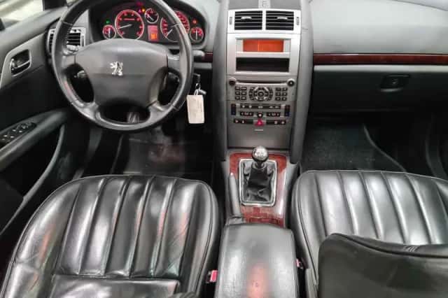 Peugeot 407 (2005) thumbnail 5
