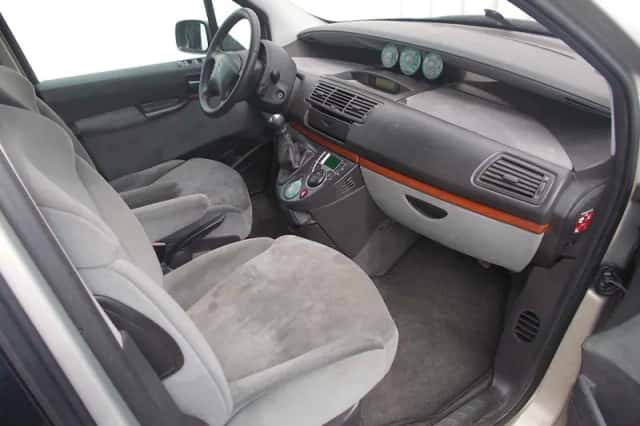Citroën C8 (2005) thumbnail 4