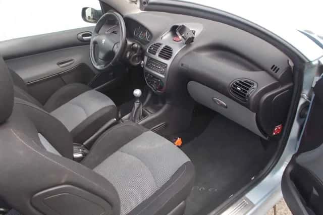 Peugeot 206 (2005) thumbnail 6