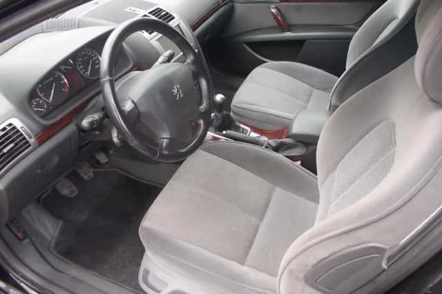 Peugeot 407 (2005) thumbnail 3