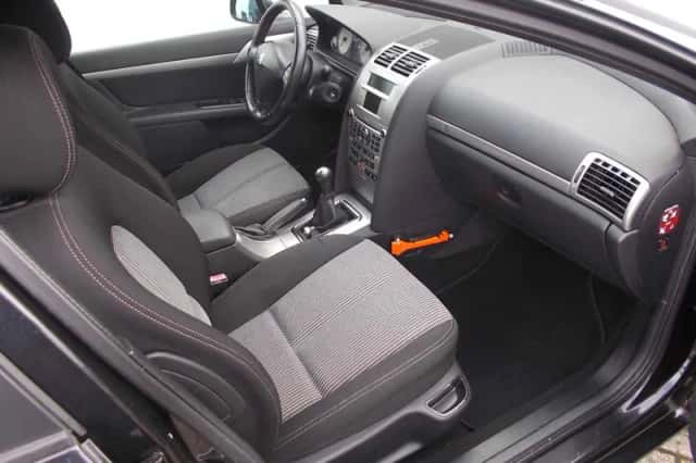 Peugeot 407 (2007) thumbnail 4