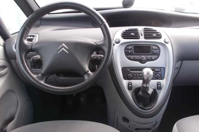 Citroën Xsara Picasso (2007) thumbnail 5
