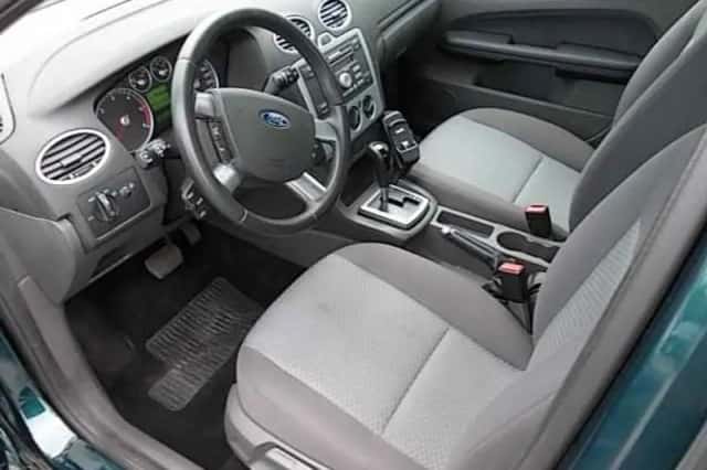Ford Focus (2006) thumbnail 5