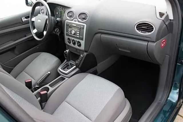 Ford Focus (2006) thumbnail 6