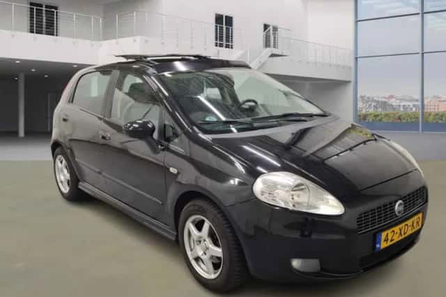 Fiat Grande Punto (2007) thumbnail 2
