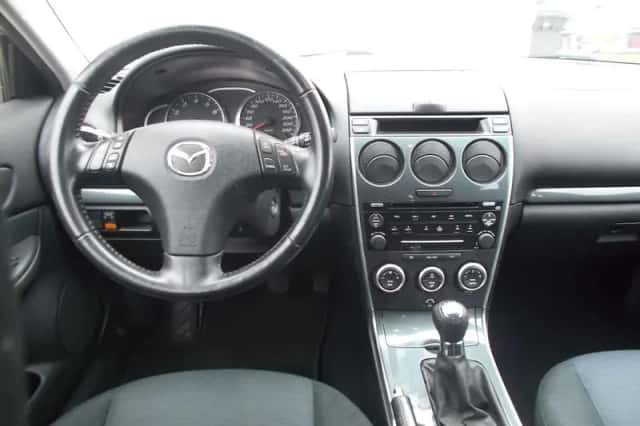 Mazda 6 (2006) thumbnail 5