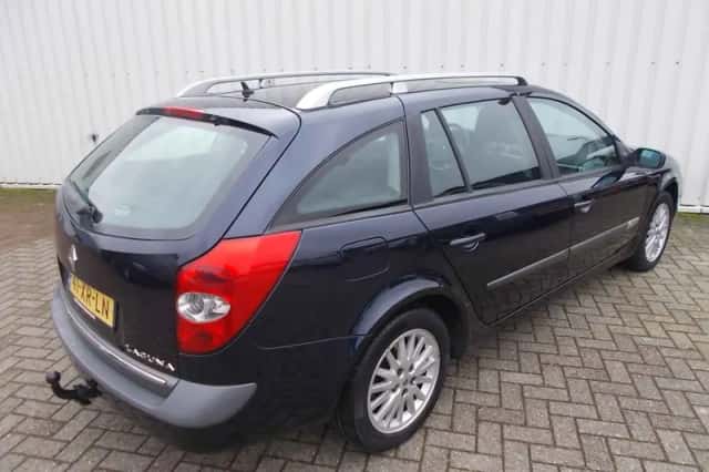 Renault Laguna (2007) thumbnail 2