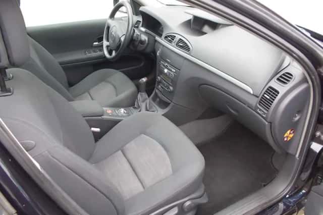 Renault Laguna (2007) thumbnail 4