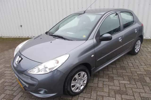 Peugeot 206+ (2009) thumbnail 1